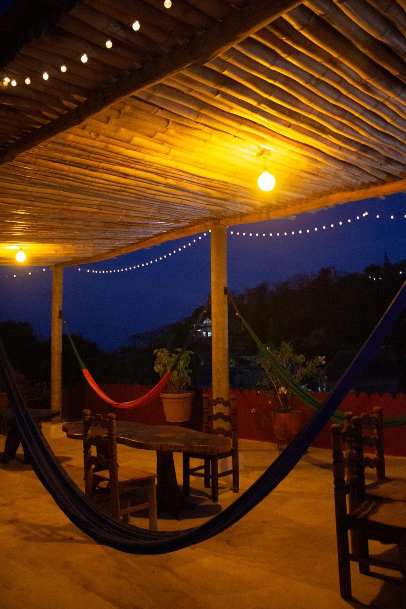 Hotel La Cabana Puerto Angel Ngoại thất bức ảnh