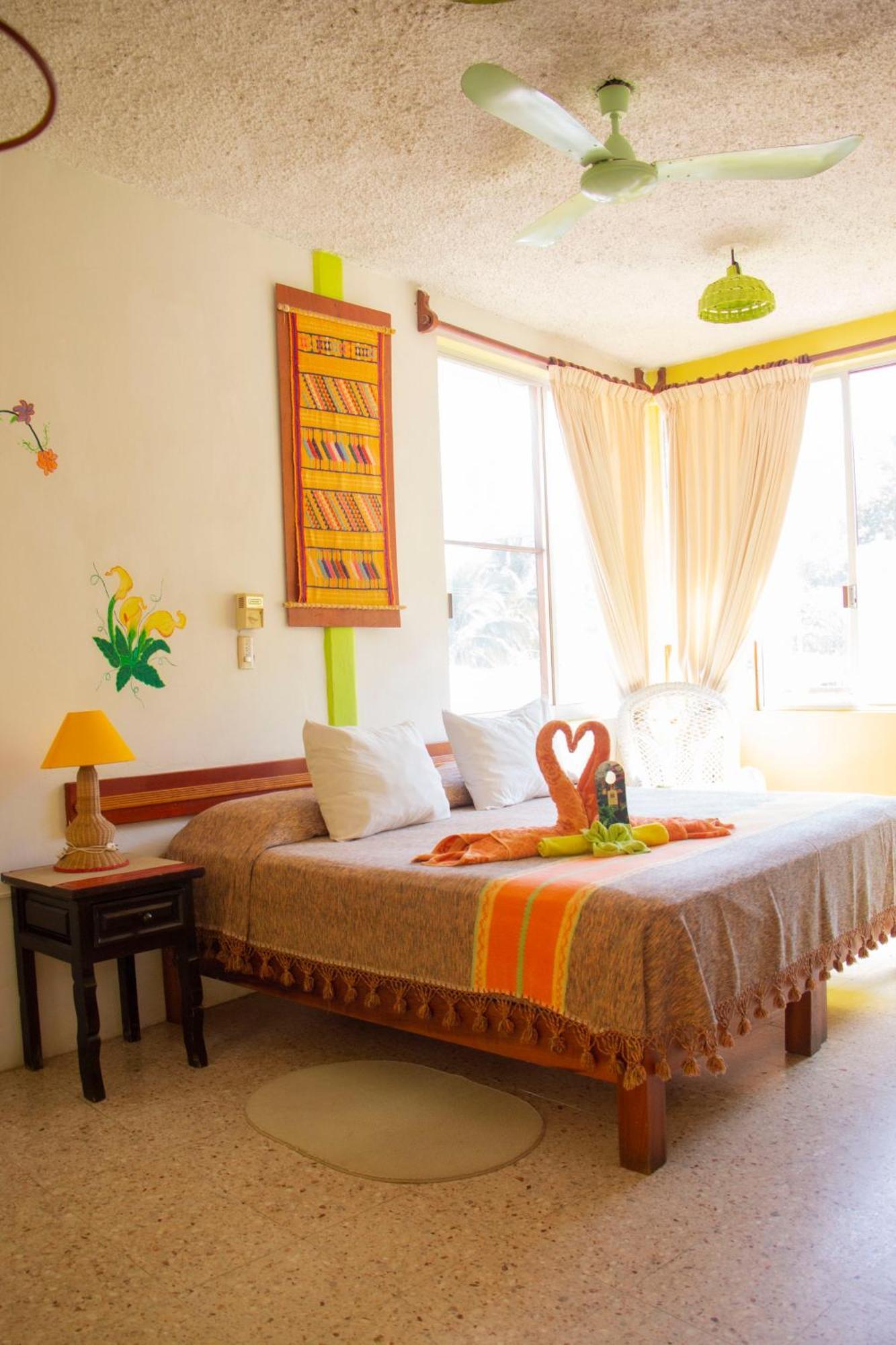 Hotel La Cabana Puerto Angel Ngoại thất bức ảnh