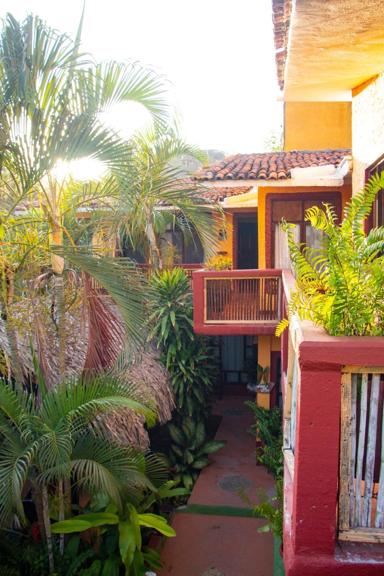Hotel La Cabana Puerto Angel Ngoại thất bức ảnh