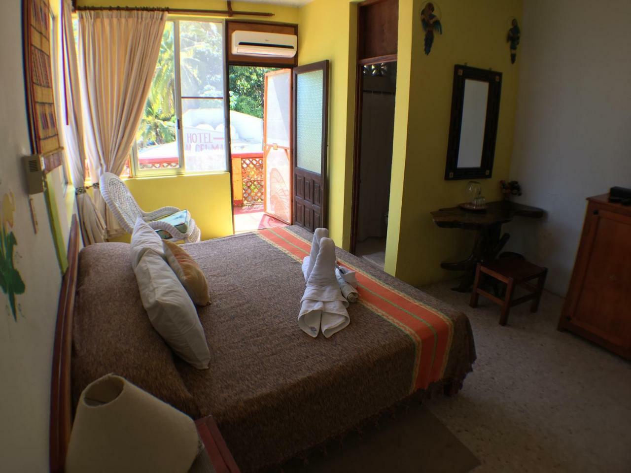 Hotel La Cabana Puerto Angel Ngoại thất bức ảnh
